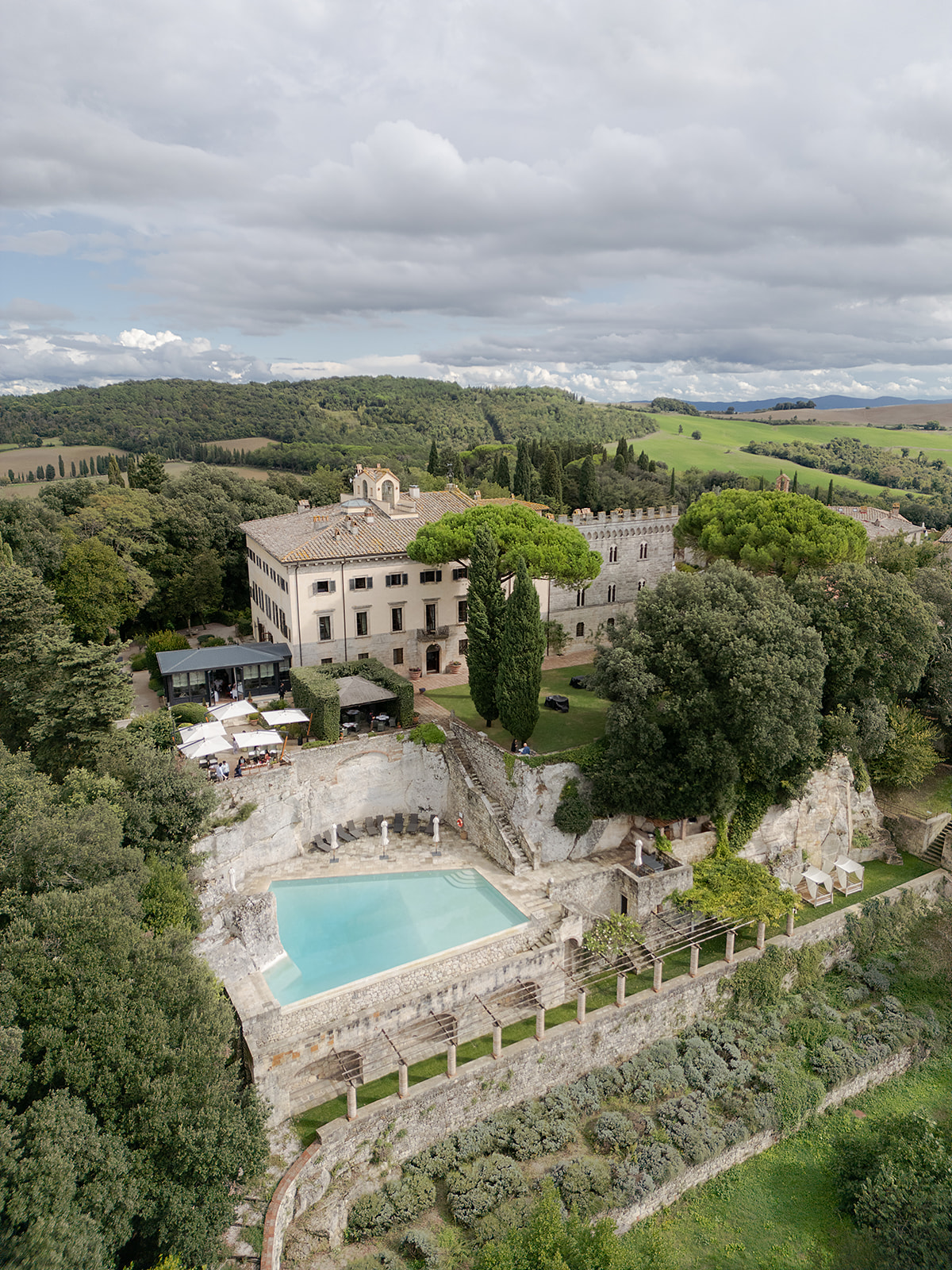 indian wedding in tuscany