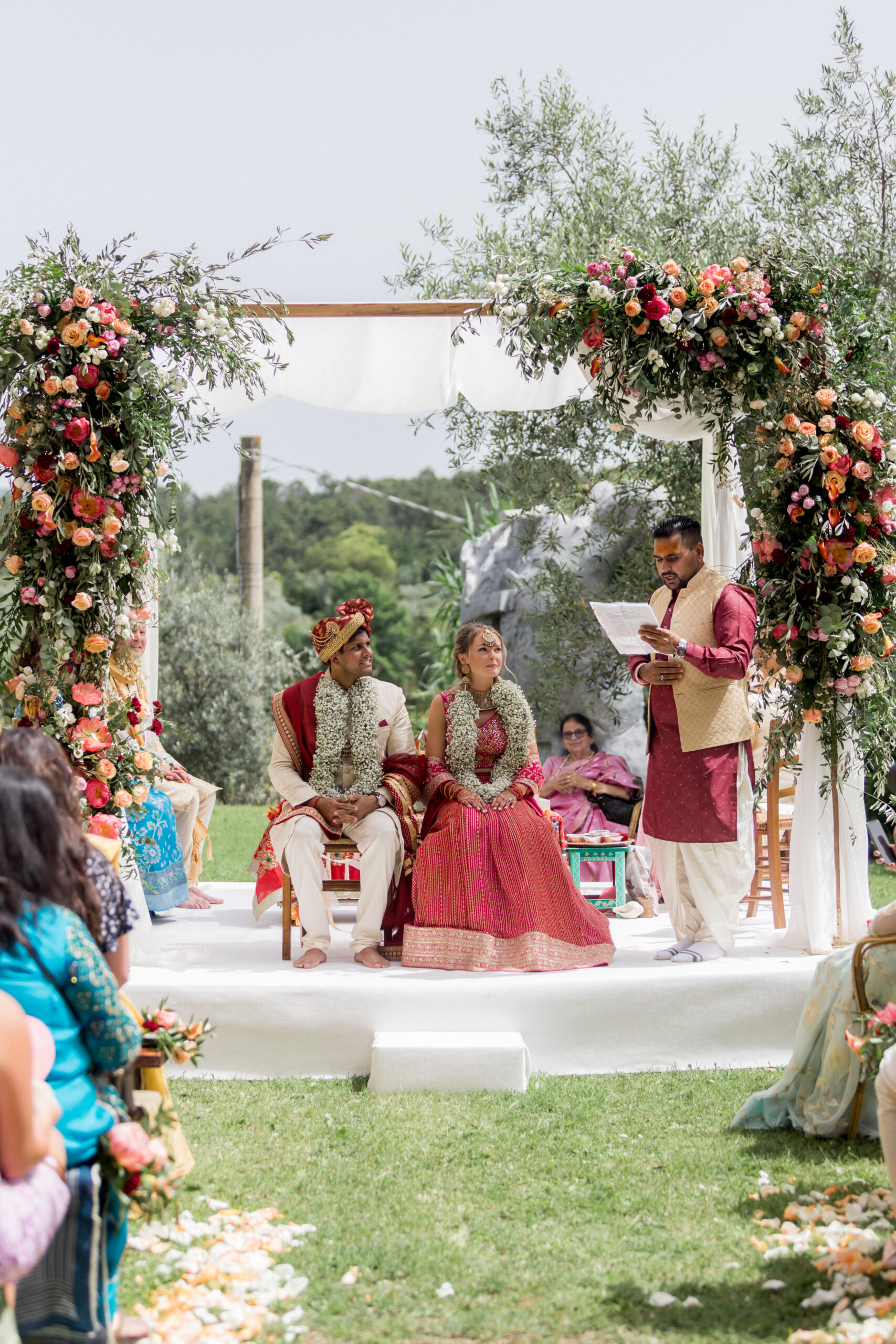 indian wedding in tuscany